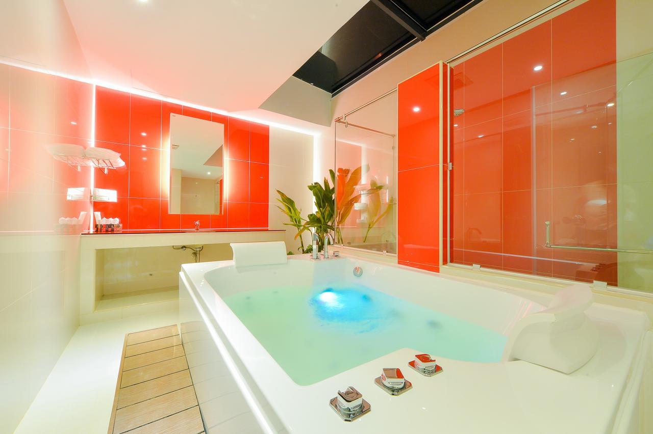 Nice Residence Hotel Huahin - Sha Extra Plus מראה חיצוני תמונה